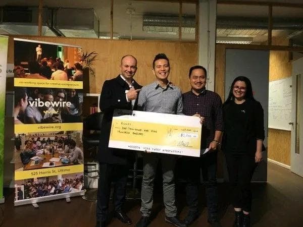 With Mathew Kean, Minister for Innovation and better regulation during the presentation of our 1st place award at Vibewire's hack4FI (Financial Inclusion)